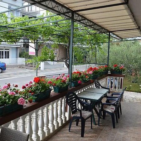 Guest house Apartments 
